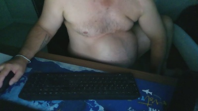 tusigue_del68 live cam on Cam4