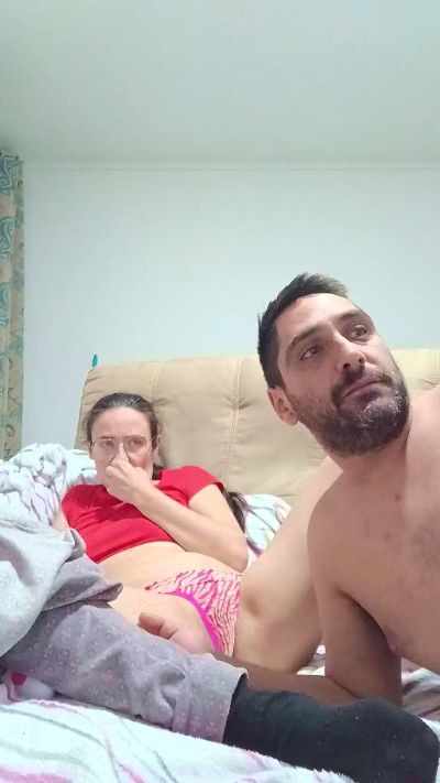 tusmorbosos3 live cam on Cam4
