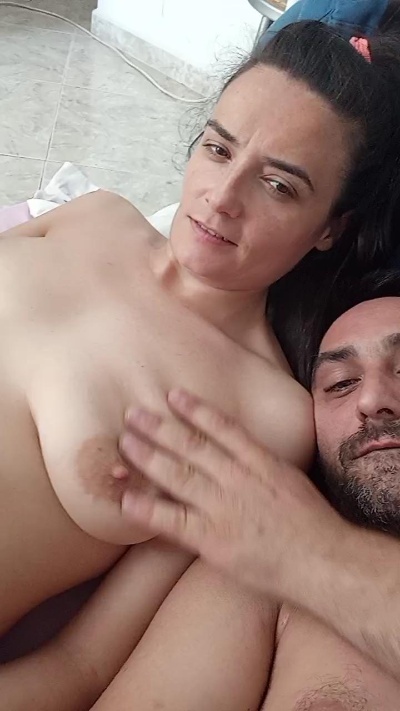 tusmorbosos3 live cam on Cam4