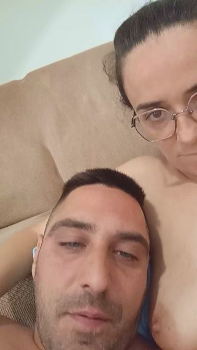 tusmorbosos3 live cam on Cam4