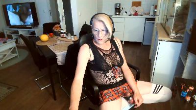 tvchristinperv live cam on Cam4