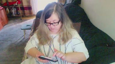 tvikssweetco live cam on Cam4