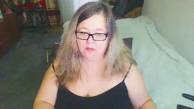 tvikssweetco live cam on Cam4