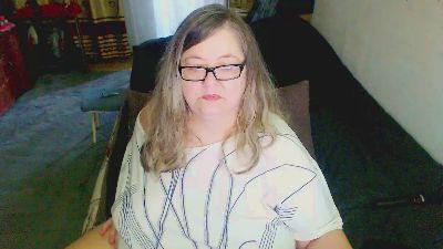tvikssweetco live cam on Cam4