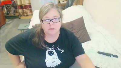 tvikssweetco live cam on Cam4