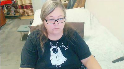tvikssweetco live cam on Cam4