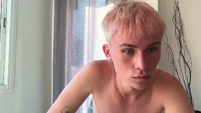 twinkniko live cam on UnifiedCams