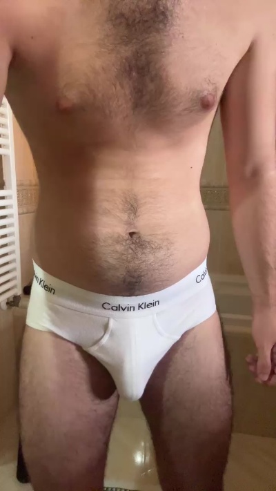 twinkyitalian live cam on Cam4