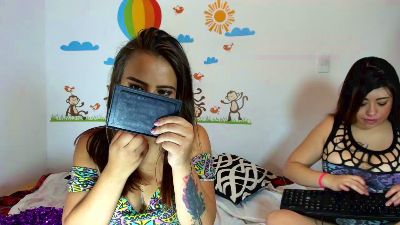 twobabysdeli live cam on Cam4