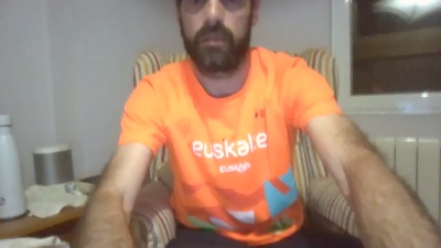 txatin22 live cam on Cam4