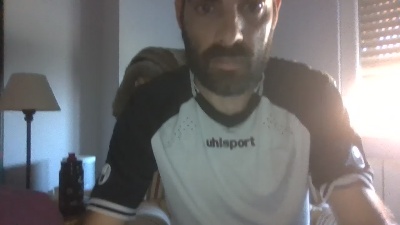 txatin22 live cam on Cam4
