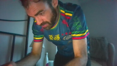 txatin22 live cam on Cam4