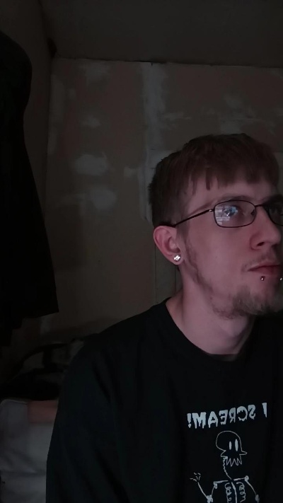 tyler4207 Live Cam on Cam4