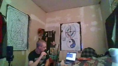 tyler4207 live cam on Cam4