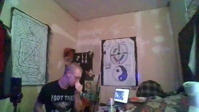 tyler4207 live cam on Cam4