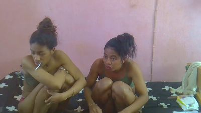 tynah77 live cam on Cam4