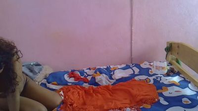 tynah77 live cam on Cam4