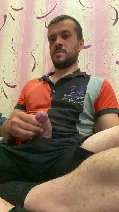 tyry4 live cam on Cam4