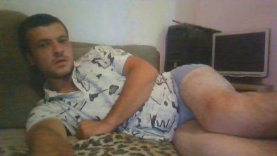 tyry43 live cam on Cam4