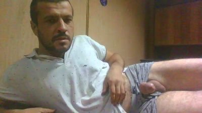 tyry43 live cam on Cam4