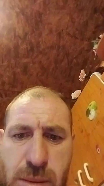 tyty40 live cam on Cam4