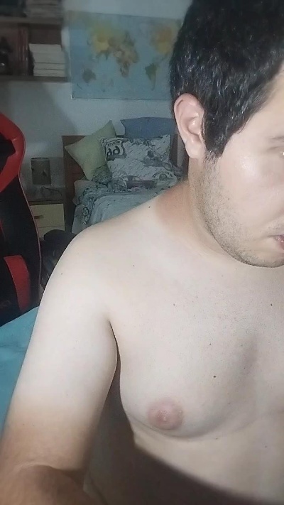 uaieo4fun live cam on Cam4