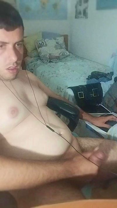 uaieo4fun live cam on Cam4