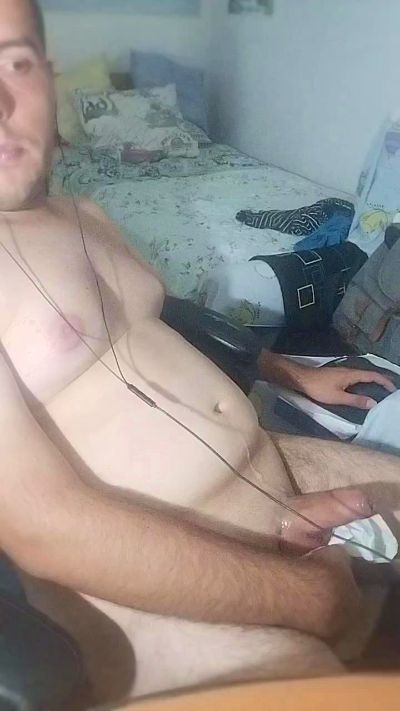 uaieo4fun live cam on Cam4