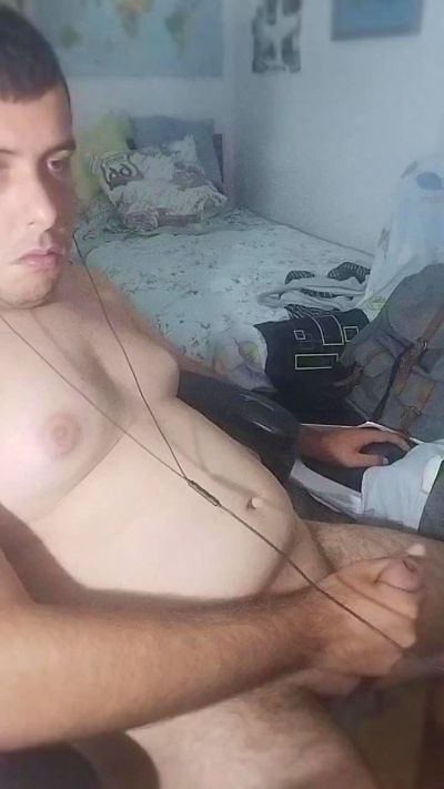 uaieo4fun live cam on Cam4