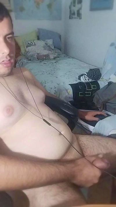 uaieo4fun live cam on Cam4
