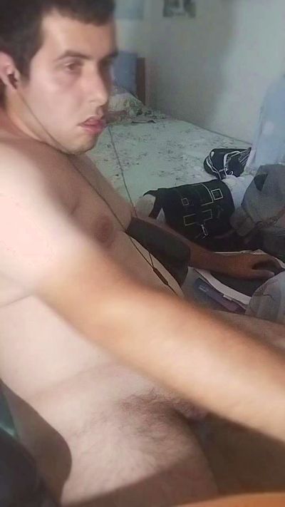 uaieo4fun live cam on Cam4