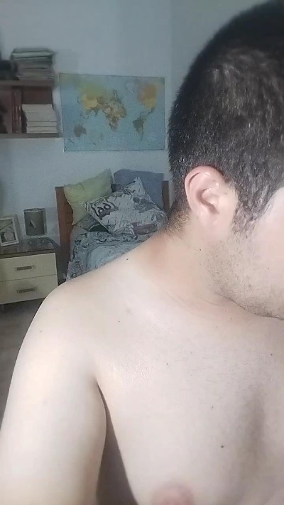 uaieo4fun live cam on Cam4