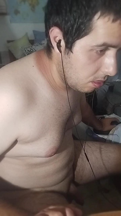 uaieo4fun live cam on Cam4