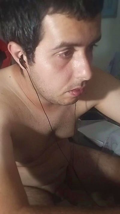 uaieo4fun live cam on Cam4