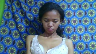ueschancheuse1 live cam on Cam4