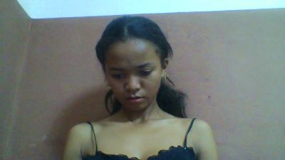 ueschancheuse1 live cam on Cam4