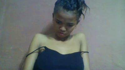 ueschancheuse1 live cam on Cam4