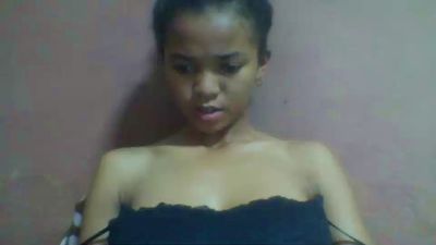 ueschancheuse1 live cam on Cam4