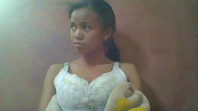 ueschancheuse1 live cam on Cam4