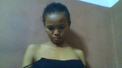 ueschancheuse1 live cam on Cam4