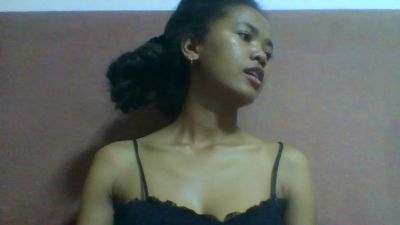 ueschancheuse1 live cam on Cam4
