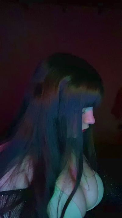 ugly_shinii live cam on Cam4