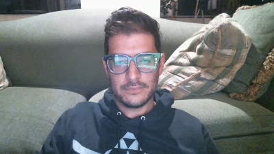 uiomanec live cam on Cam4