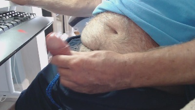 ukjohn55 live cam on Cam4