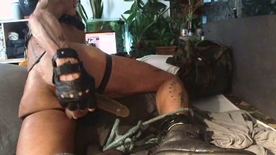 uklondon2025 live cam on Cam4