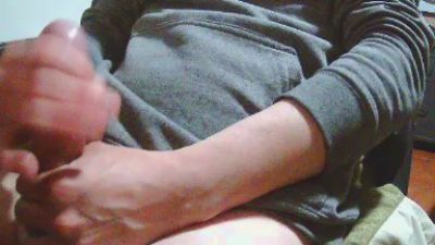 ulises757 live cam on Cam4
