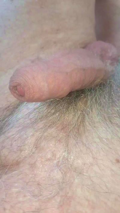 ulrichhot live cam on Cam4
