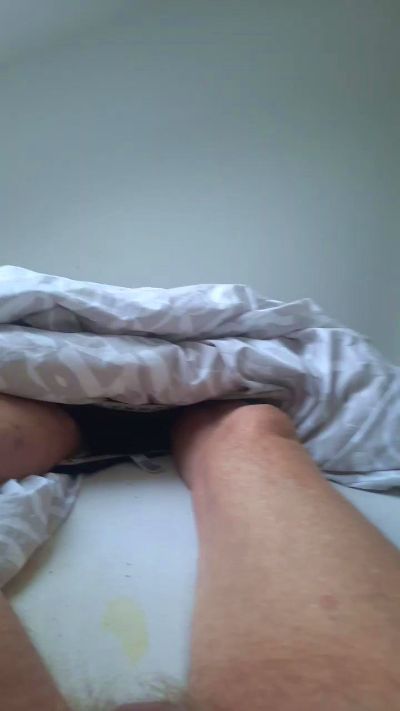 ulrichhot live cam on Cam4