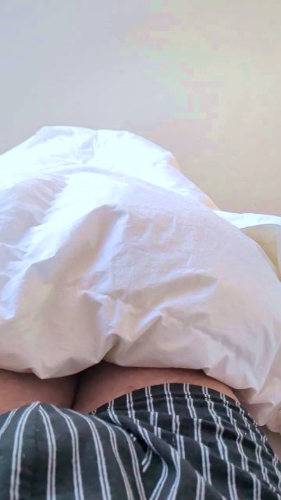 ulrichhot live cam on Cam4