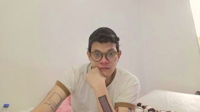 umolivertate live cam on Cam4